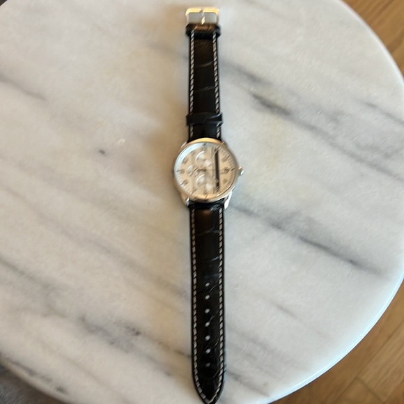 Trofish watch with black leather strap - Picture 2 of 2